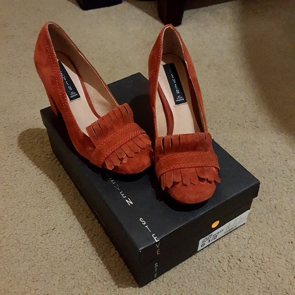 Steven by Steve Madden Jade suede pumps